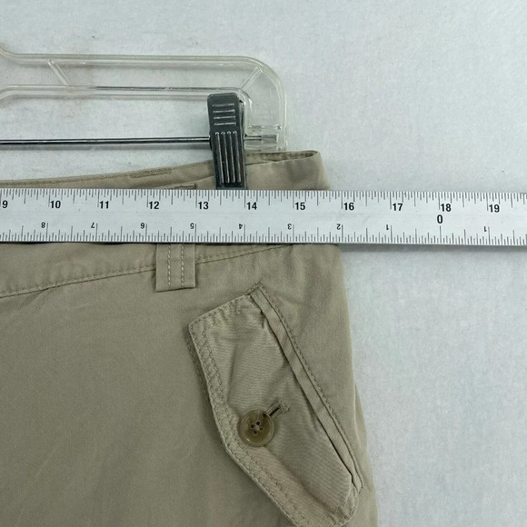 Ann Taylor Capri Pants Women's Sz 4P Beige Slash Pockets Cargo Style Lyocell - Picture 3 of 13